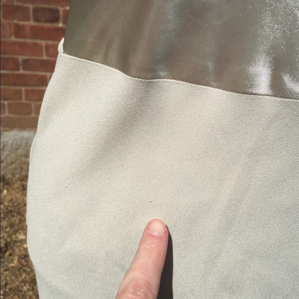 🔻SALE🔻Halter style dress 🌺 - Picture 6 of 7